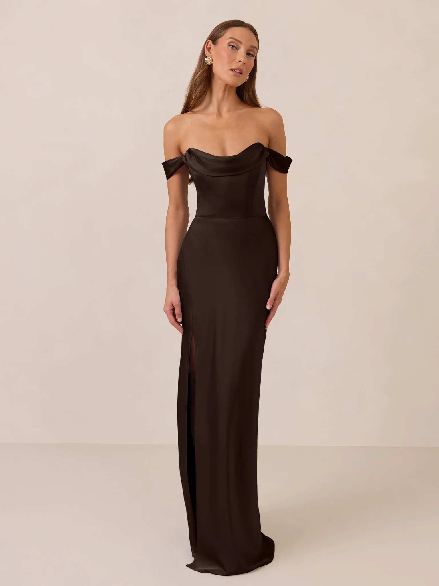 Espresso Satin Swatch - Image 4